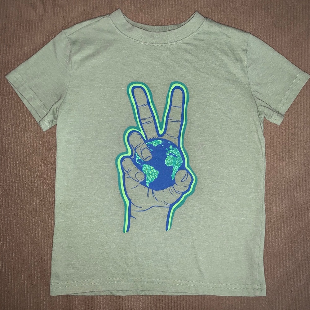 Cat & Jack Casual T-Shirt Bundle - XS (4/5)/(6/7)